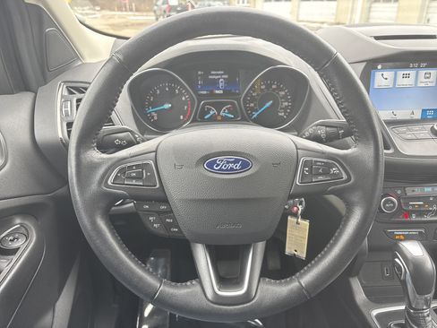 Used 2018 Ford Escape SEL image 22