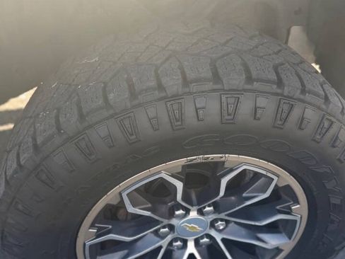 Used 2018 Chevrolet Colorado ZR2 AWD/4WD image 20