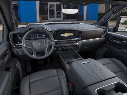 New 2026 Chevrolet Silverado 3500 High Country w/ Technology Package AWD/4WD image 15