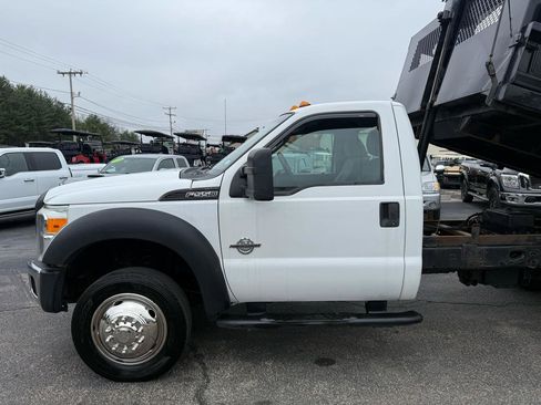 Used 2015 Ford F550 4x4 Regular Cab Super Duty image 4