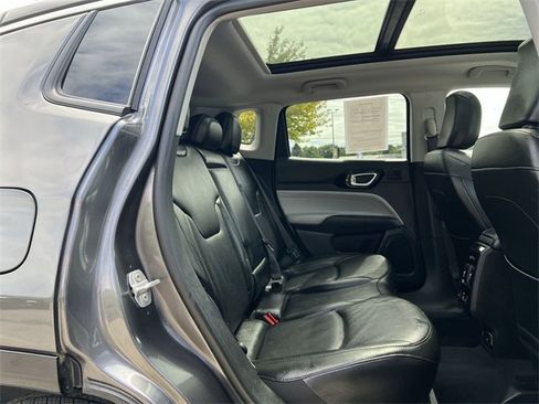 Used 2022 Jeep Compass Limited w/ Elite Group image 18