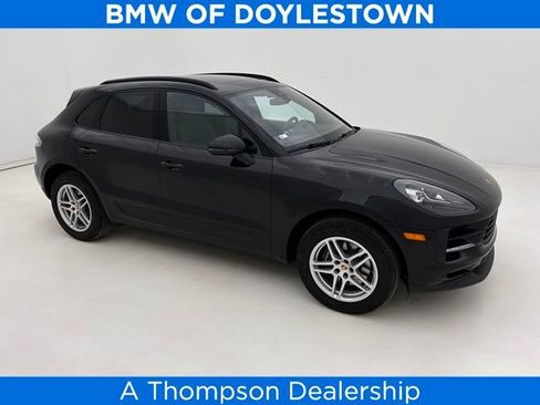 Used 2021 Porsche Macan image 1