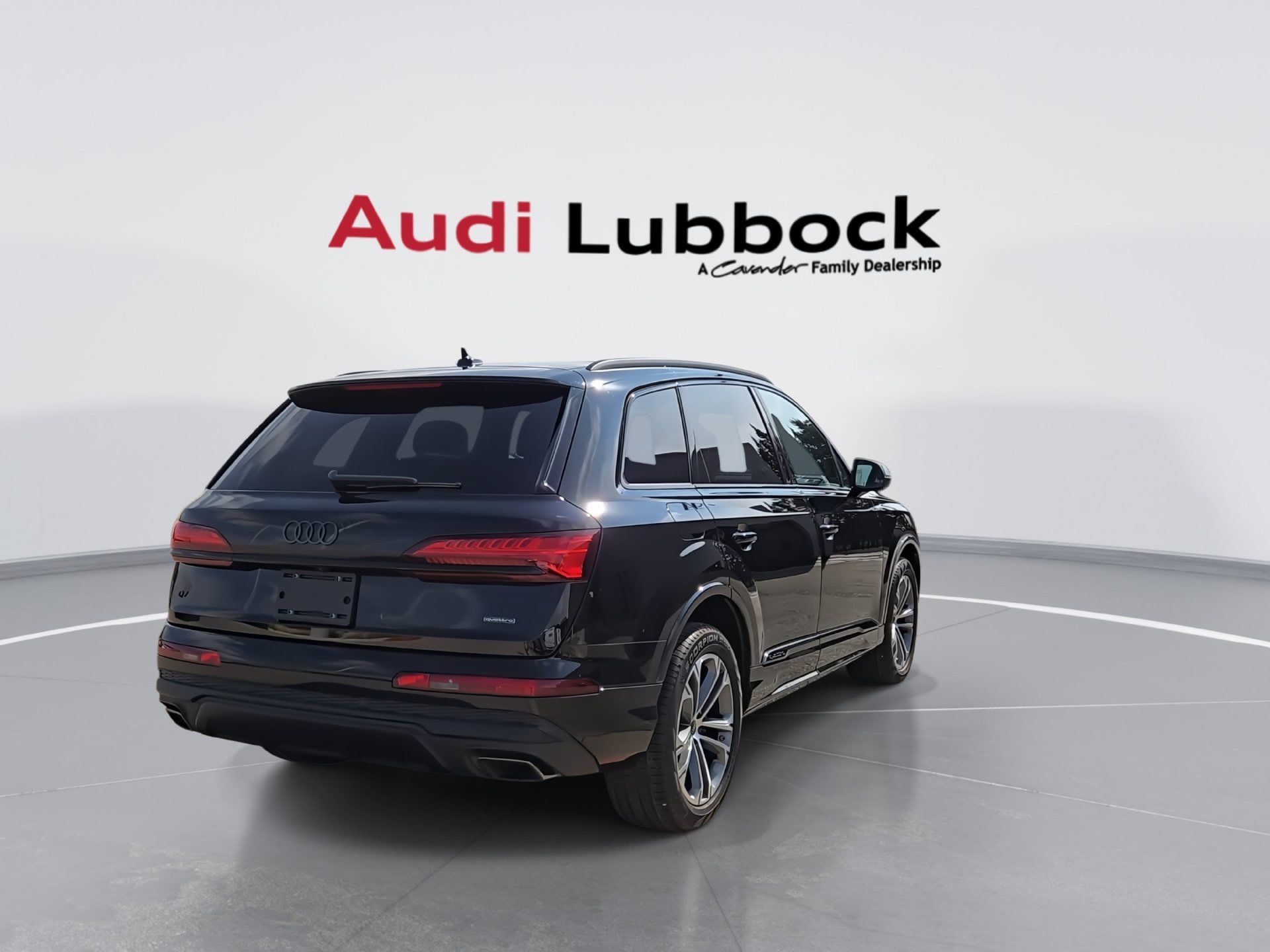 Used 2026 Audi Q7 3.0T Premium w/ Convenience Plus Package AWD/4WD image 8