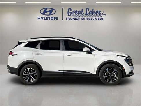 Used 2025 Kia Sportage EX w/ EX Premium Package image 6