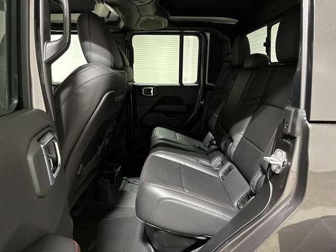 New 2026 Jeep Gladiator Rubicon AWD/4WD image 20