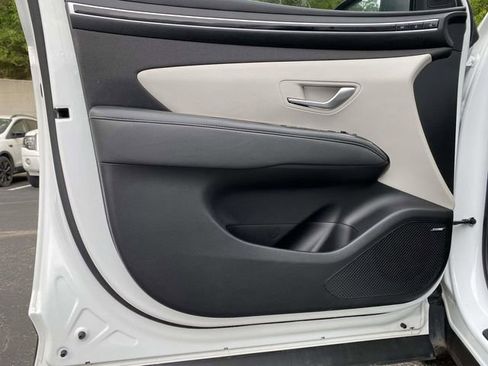 Used 2022 Hyundai Tucson Limited image 21