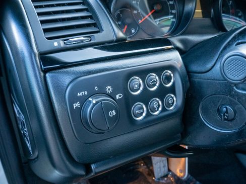 Used 2013 Maserati GranTurismo Sport image 13