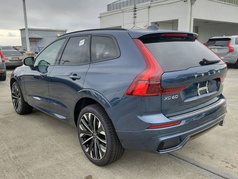 New 2026 Volvo XC60 T8 Ultra w/ Protection Package Premier AWD/4WD image 3