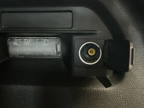 Used 2023 Ford Explorer XLT w/ Equipment Group 202A AWD/4WD image 41