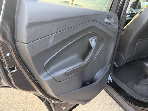 Used 2013 Ford Escape SEL FWD image 18