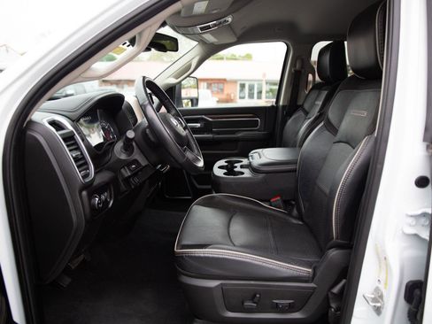 Used 2024 RAM 2500 Laramie AWD/4WD image 20