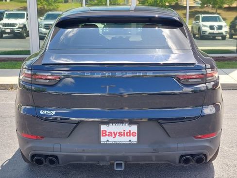 Used 2023 Porsche Cayenne Platinum Edition AWD/4WD image 20