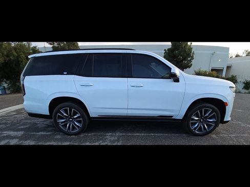 Used 2023 Cadillac Escalade Sport w/ Touring Package AWD/4WD image 4