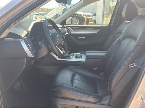 Used 2025 MAZDA CX-90 3.3 Turbo w/ Preferred Package image 4