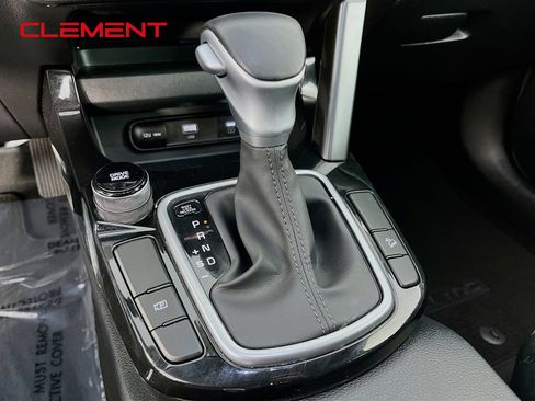Used 2025 Kia Seltos S FWD image 23