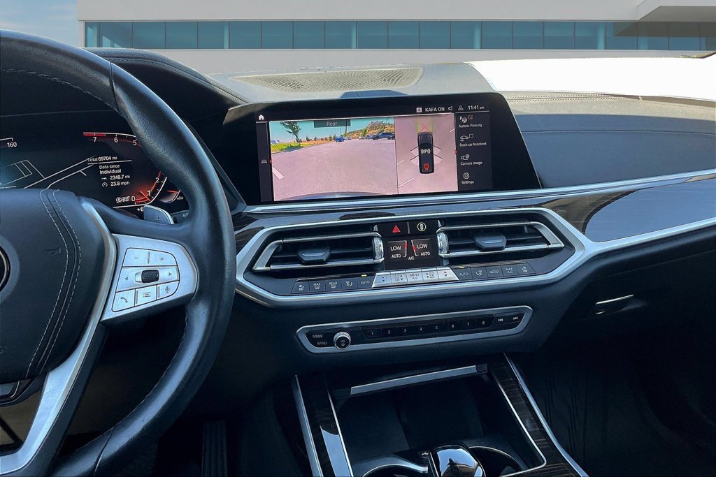 Used 2020 BMW X7 xDrive40i w/ Premium Package AWD/4WD image 9