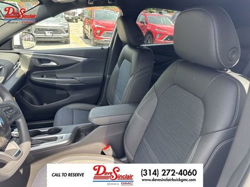 New 2026 Buick Envista Preferred FWD image 11