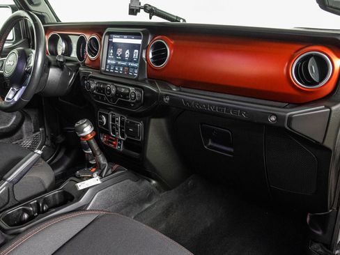 Used 2022 Jeep Wrangler Unlimited Rubicon w/ Steel Bumper Group image 47