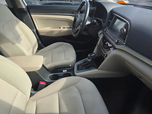 Used 2017 Hyundai Elantra SE w/ SE A/T Tech Package 03 FWD image 11