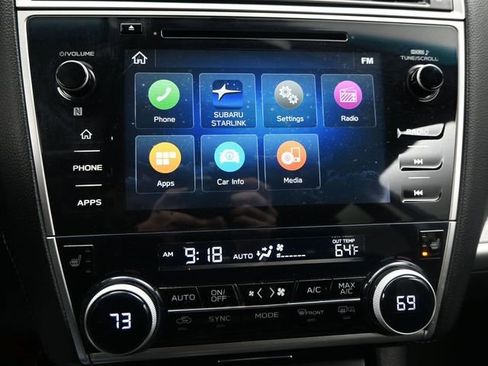 Used 2019 Subaru Outback 2.5i Premium image 12