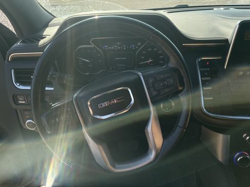Used 2021 GMC Yukon SLE AWD/4WD image 14