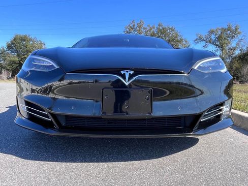 Used 2018 Tesla Model S 100D image 15