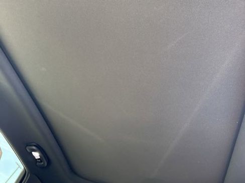 Used 2017 Cadillac XT5 Premium Luxury image 14