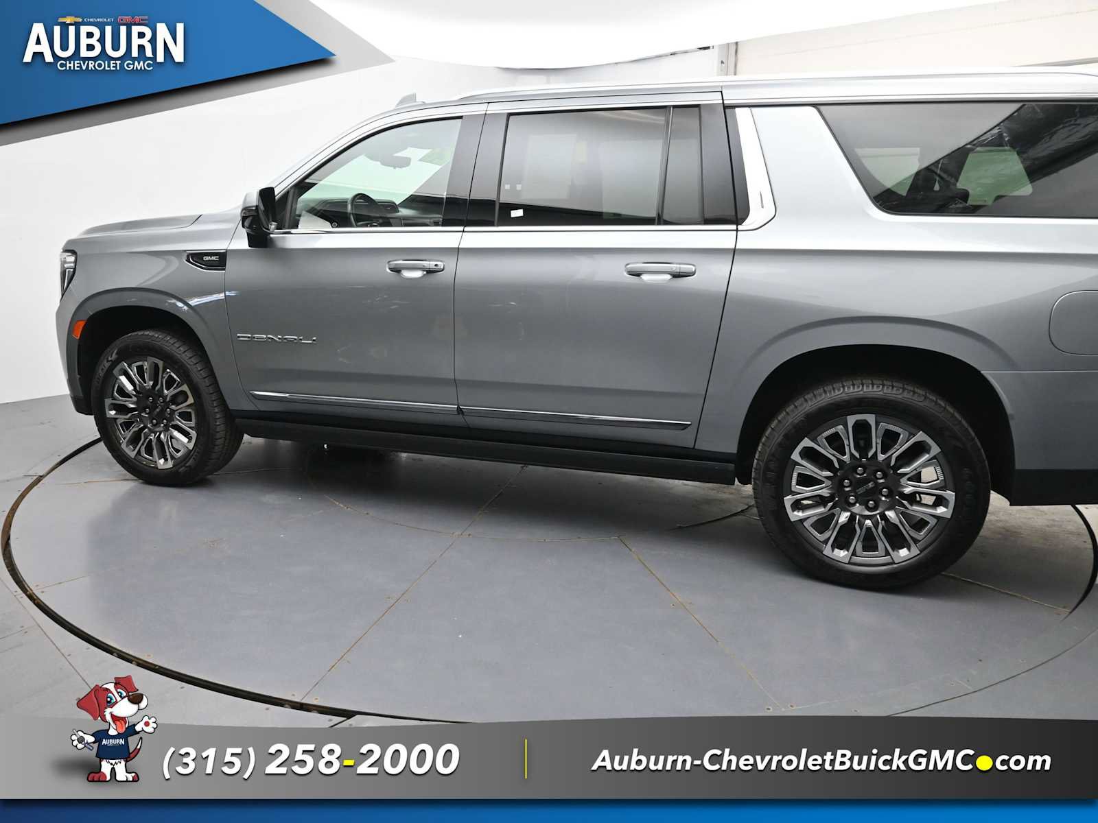 Used 2023 GMC Yukon XL Denali Ultimate AWD/4WD image 19