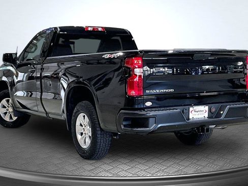 Used 2021 Chevrolet Silverado 1500 W/T w/ WT Value Package AWD/4WD image 12