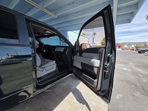 Used 2014 Ford F150 XL w/ XL Plus Package AWD/4WD image 15