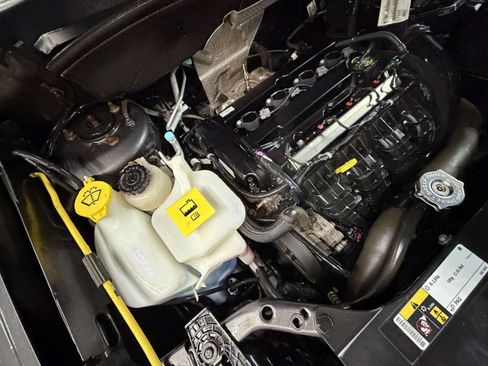 Used 2014 Jeep Compass Latitude image 26