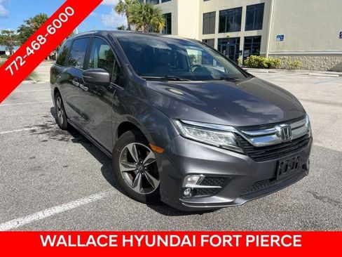 Used 2019 Honda Odyssey Touring image 3