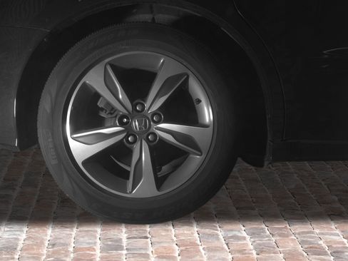 Used 2018 Honda Odyssey Touring image 12