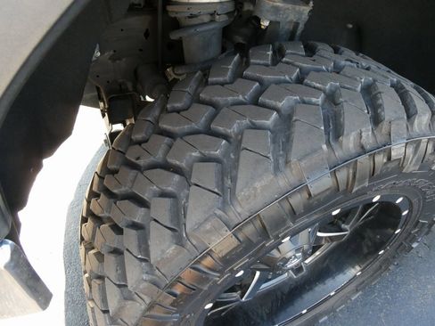 Used 2019 GMC Sierra 1500 SLT w/ SLT Premium Package image 14