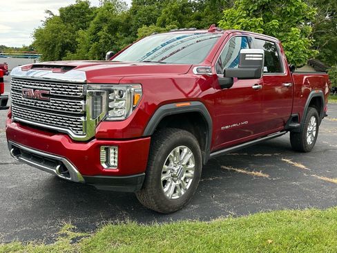 Used 2021 GMC Sierra 2500 Denali w/ Denali Ultimate Package AWD/4WD image 3
