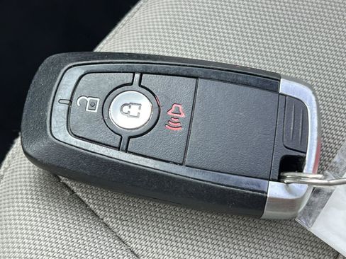 Used 2020 Ford EcoSport SE FWD image 35