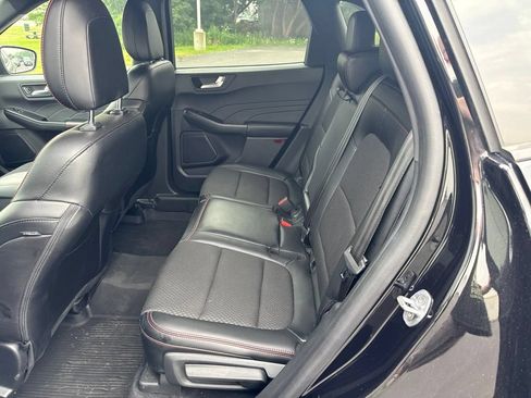 Used 2024 Ford Escape ST-Line w/ Tech Pack #1 AWD/4WD image 15