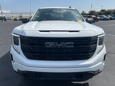 Used 2022 GMC Sierra 1500 Elevation w/ X31 Off-Road Package AWD/4WD image 6
