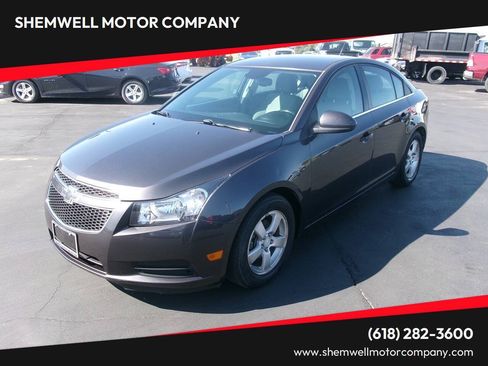 Used 2014 Chevrolet Cruze LT FWD image 1