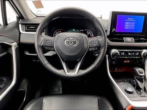 Used 2024 Toyota RAV4 Adventure image 4