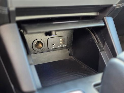 Used 2019 Subaru Outback 2.5i Limited image 30