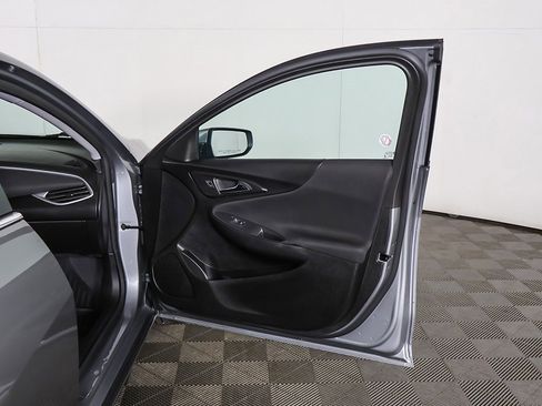 Used 2023 Chevrolet Malibu LT image 17