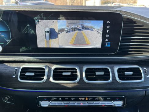 Used 2021 Mercedes-Benz GLS 450 GLS 450 image 18