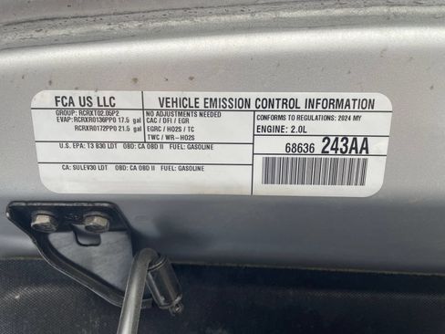 Used 2024 Jeep Wrangler Unlimited Sahara AWD/4WD image 36
