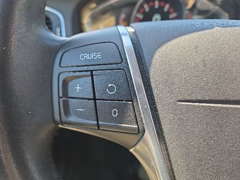 Used 2015 Volvo S60 T5 Premier FWD image 3