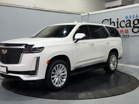Used 2023 Cadillac Escalade Luxury AWD/4WD image 5