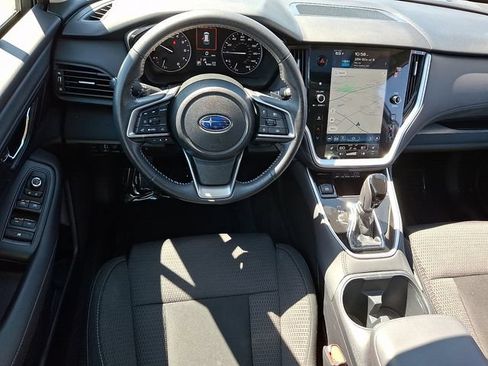 Used 2024 Subaru Outback Premium AWD/4WD image 11