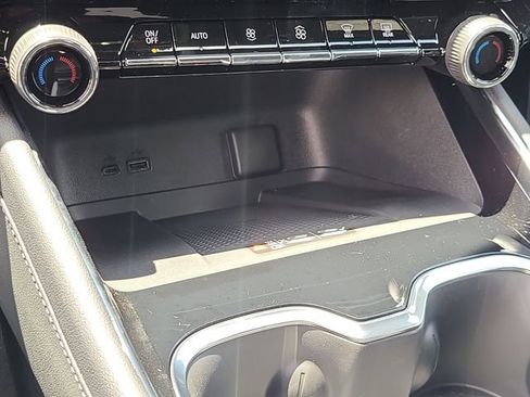 New 2026 Chevrolet Traverse LT image 29