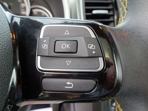 Used 2014 Volkswagen Beetle GSR FWD image 22