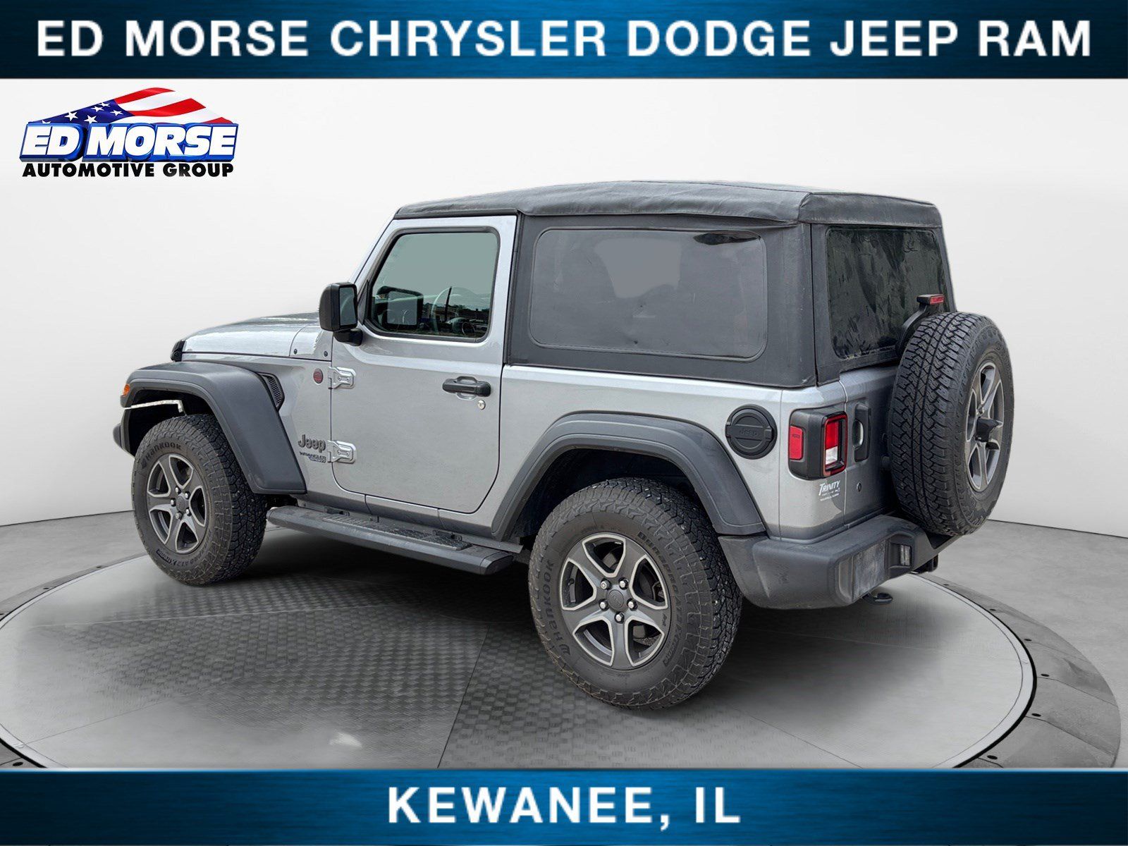 Used 2019 Jeep Wrangler Sport AWD/4WD image 3